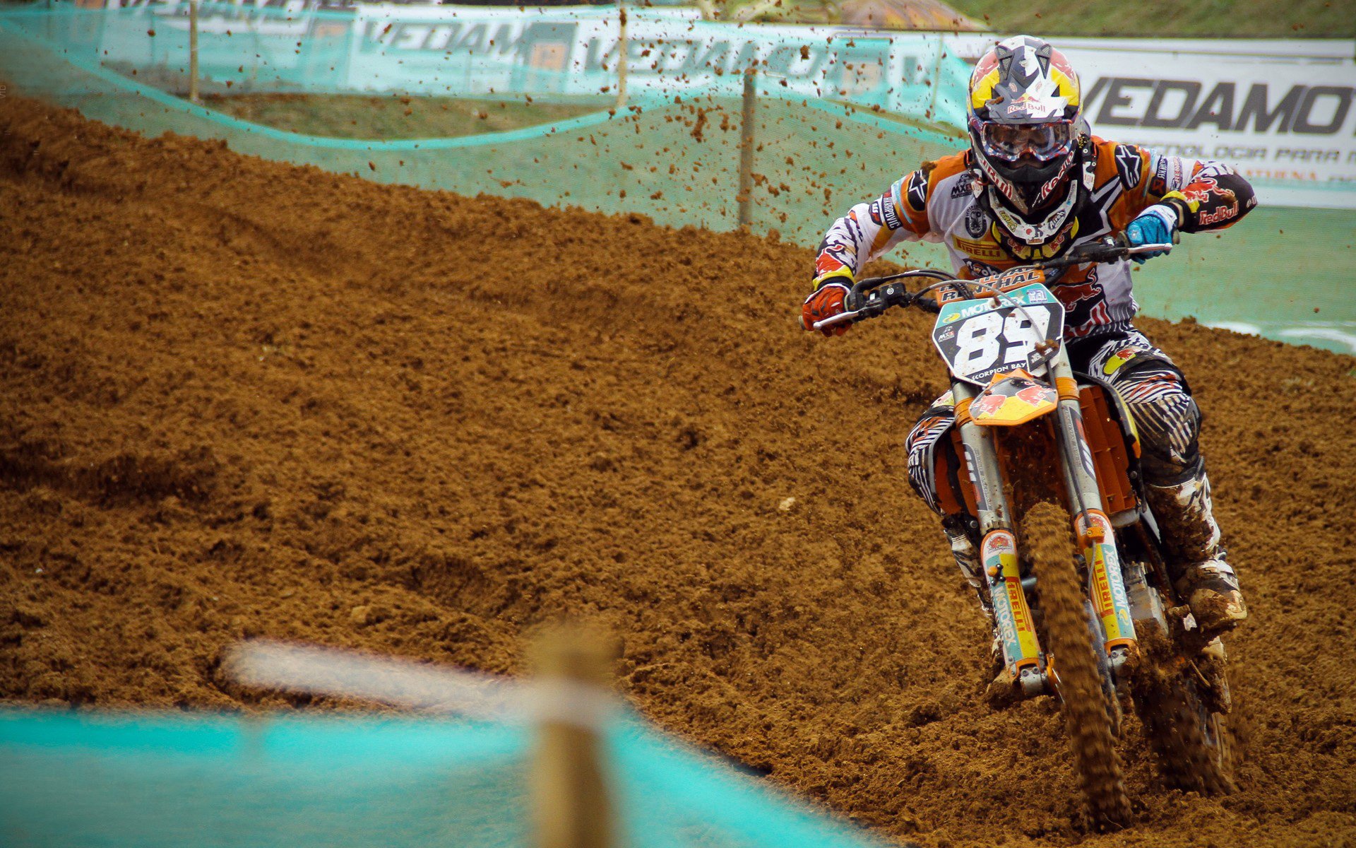 东契奇五赛季巅峰表现,拜仁赛场观众沸腾