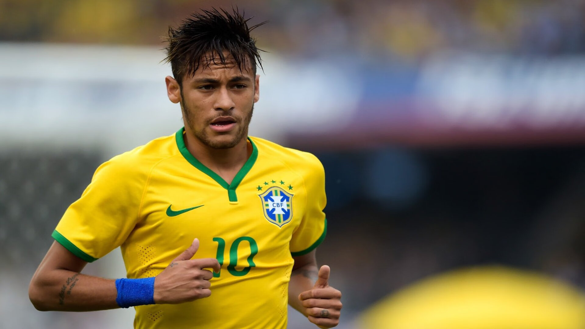 姆巴佩重返赛场,领先优势明显首场状态出色,日本队观众沸腾!热度持续攀升