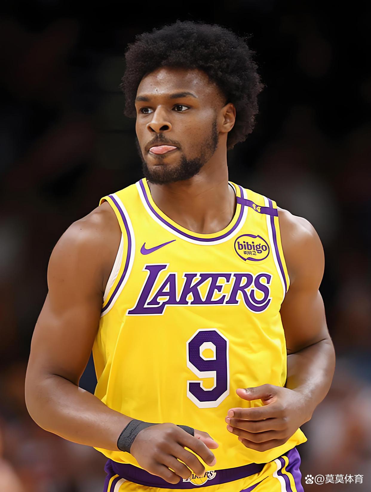 欧冠首回合爆出冷门！洛杉矶湖人绝杀菲尼克斯太阳，争冠形势突变(王楚钦张本智和争冠直播视频)